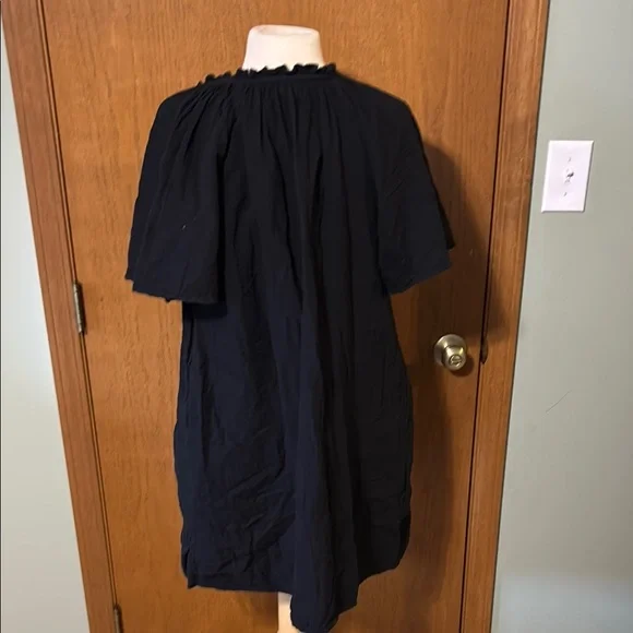 Old Navy Black Casual Midi Dress V-Neck Short Sleeve - Picture 4 of 4